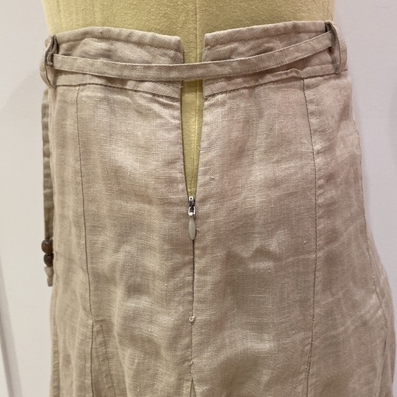 Linen Paneled Skirt - Picture 5 of 7